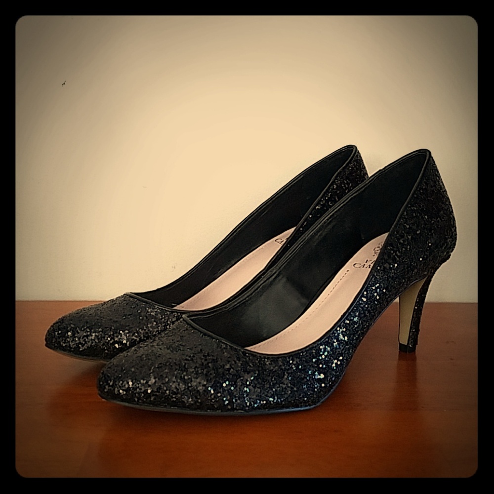 Vince camuto black glittering heels